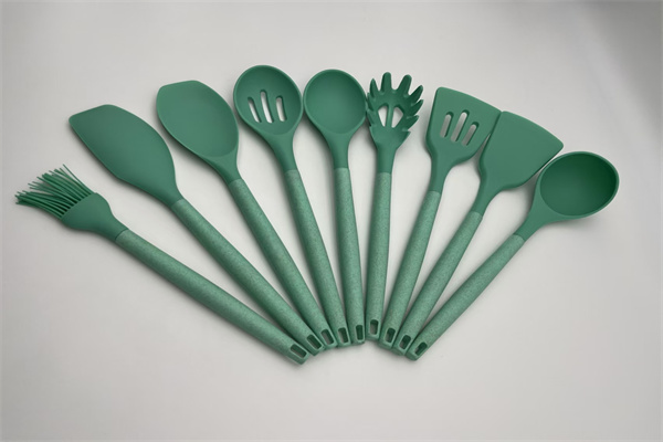 Multiple models of silicone shovels